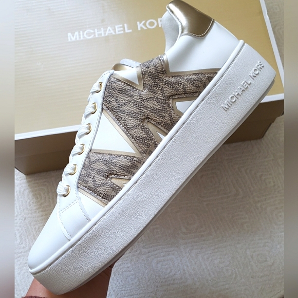 Michael Kors Poppy Lace Up Faux Leather canvas MK patch women's sneakers… - Picture 1 of 4